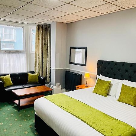 Palm Court B&B Ilfracombe Zewnętrze zdjęcie