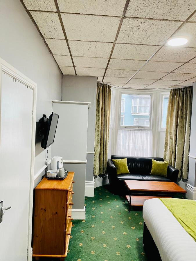 Palm Court B&B Ilfracombe Zewnętrze zdjęcie