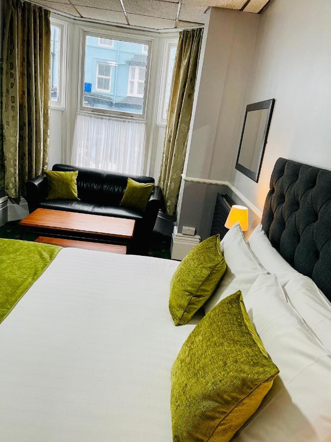 Palm Court B&B Ilfracombe Zewnętrze zdjęcie
