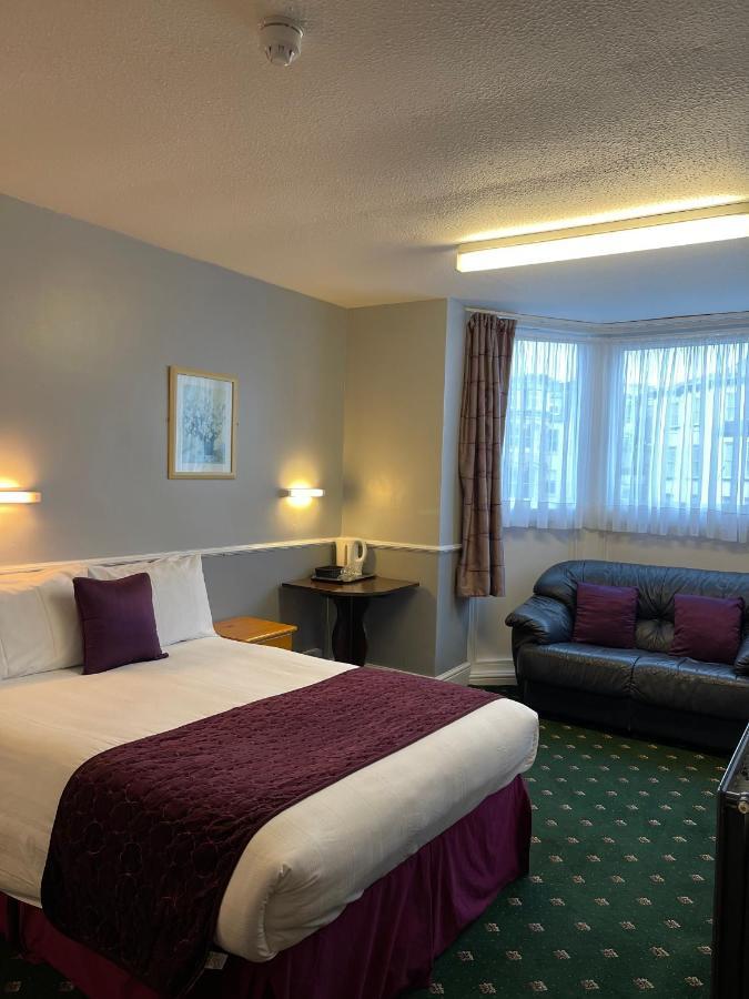 Palm Court B&B Ilfracombe Zewnętrze zdjęcie