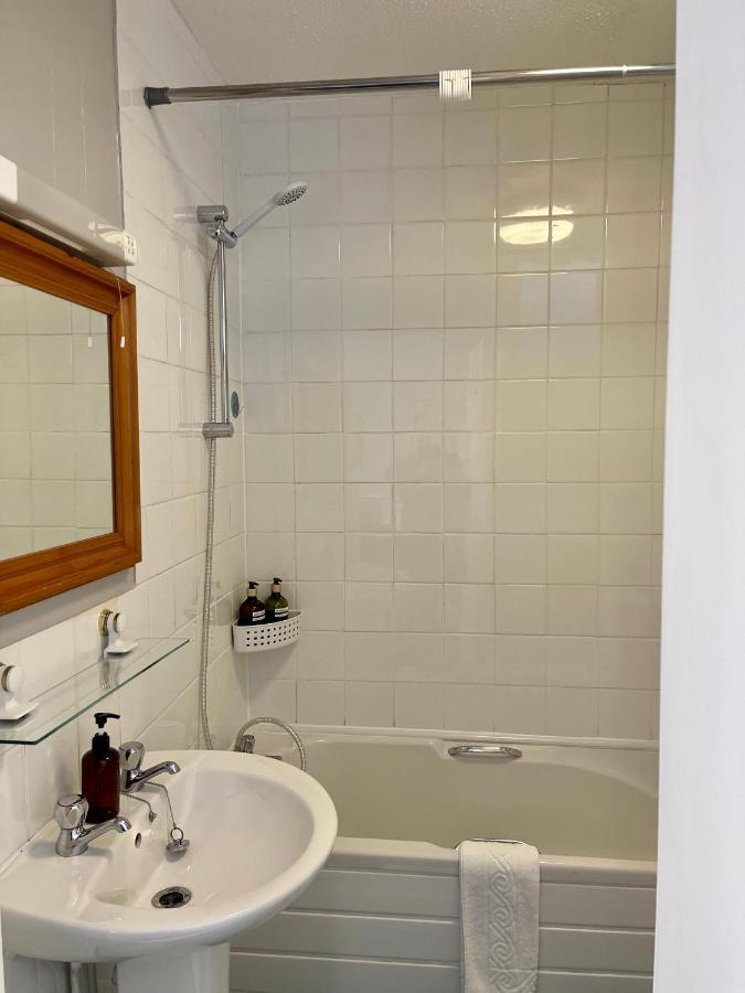 Palm Court B&B Ilfracombe Zewnętrze zdjęcie