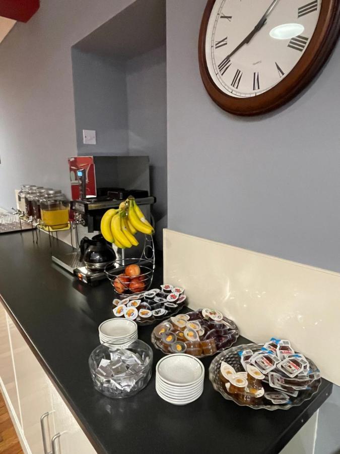 Palm Court B&B Ilfracombe Zewnętrze zdjęcie